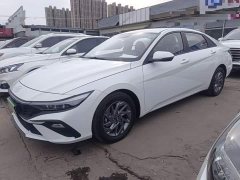 Hyundai Elantra 1.5L CVT GLS Leading Edition - ფოტო 1