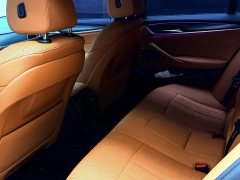 BMW 5 Series (Imported) Facelift 530i M Sport Package - ფოტო 14