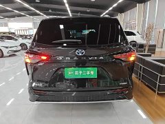 Toyota Grevias 2.5L Hybrid Premium Plus Edition - ფოტო 5
