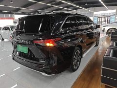 Toyota Grevias 2.5L Hybrid Premium Plus Edition - ფოტო 6