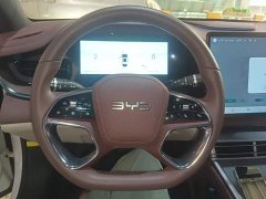BYD Seal DM-i 1.5L 121km Luxury - ფოტო 10
