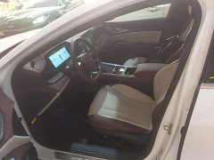 BYD Seal DM-i 1.5L 121km Luxury - ფოტო 14