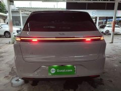 Li Auto L6 Pro Smart Refresh Edition - ფოტო 5