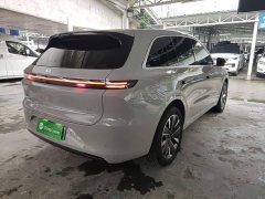 Li Auto L6 Pro Smart Refresh Edition - ფოტო 6