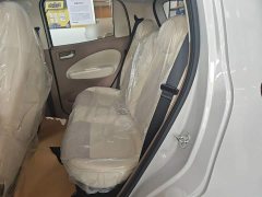 Wuling Hongguang MINIEV Fourth Generation Four-Door Advanced Edition - ფოტო 16