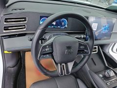 BYD Qin L DM-i 80KM Excellence Edition - ფოტო 10