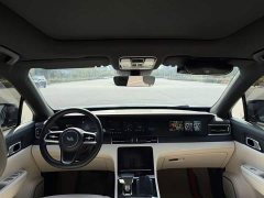 Li Auto ONE Extended Range 6-Seater - фото 16