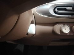 Wuling Hongguang MINIEV Fourth Generation Four-Door Advanced Edition - фото 8