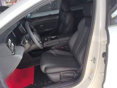 BYD Qin L DM-i Smart Drive Edition 80KM Leading - ფოტო 14