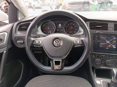 Volkswagen Golf Pure Electric Chi - ფოტო 10