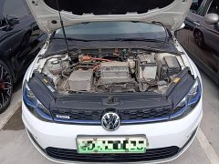 Volkswagen Golf Pure Electric Chi - ფოტო 19