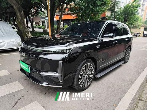 2025 Geely Galaxy M9 210km AWD Navigator Edition - car from China
