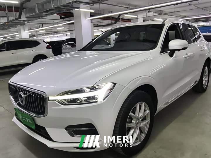 Volvo XC60 T5 AWD Smart Luxury Edition - car from China