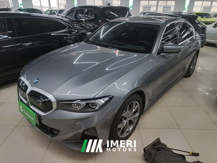 BMW i3 eDrive 35 L