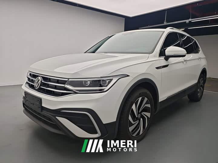 Volkswagen Tiguan L 300TSI Automatic Two-Wheel Drive Smart Comfort Edition - car from China