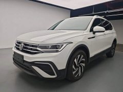 Volkswagen Tiguan L 300TSI Automatic Two-Wheel Drive Smart Comfort Edition - photo 1
