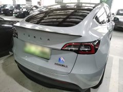 Tesla Model Y Performance All-Wheel Drive - photo 6