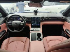 NIO EC6 430KM Sport Edition - ფოტო 9