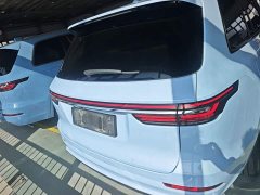 Li Auto ONE Extended Range 6-Seater - фото 5