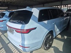 Li Auto ONE Extended Range 6-Seater - фото 6