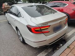 Honda Accord 260TURBO Luxury Edition - ფოტო 4
