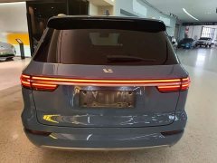Li Auto ONE Extended Range 6-Seater - ფოტო 5
