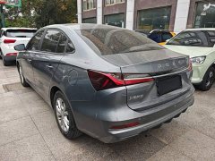 SAIC MG i5 1.5L Manual Comfort Edition - photo 4