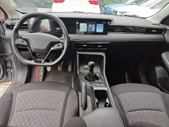 SAIC MG i5 1.5L Manual Comfort Edition - photo 9