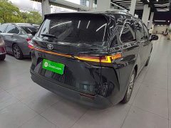 Toyota Sienna 2.5L Hybrid Comfort Edition - ფოტო 6