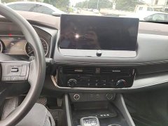 Nissan Qashqai VC-Turbo 300 CVT 2WD Star Moon Limited Edition - ფოტო 12