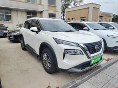 Nissan Qashqai VC-Turbo 300 CVT 2WD Star Moon Limited Edition - ფოტო 3