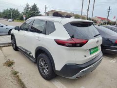 Nissan Qashqai VC-Turbo 300 CVT 2WD Star Moon Limited Edition - ფოტო 4