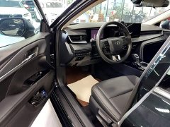 Toyota Camry 2.0E Elite Edition - ფოტო 15