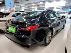 Toyota Camry 2.0E Elite Edition - ფოტო 6