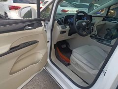 Buick GL8 ES Luxe Comfort - ფოტო 15