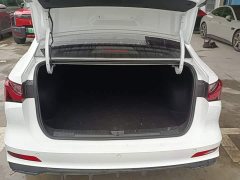 SAIC MG i5 1.5L CVT Luxury - ფოტო 18