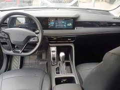 SAIC MG i5 1.5L CVT Luxury - ფოტო 9