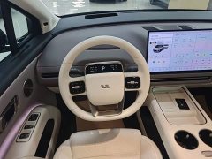 Li Auto i8 Standard Edition - photo 10