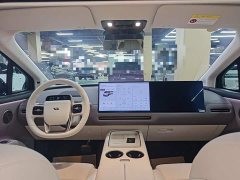 Li Auto i8 Standard Edition - photo 9