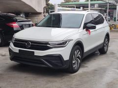 Volkswagen Tiguan L Outstanding Edition 300TSI Automatic Two-Wheel Drive Dragon Ascendant Version - ფოტო 1