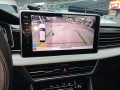 Volkswagen Tiguan L Outstanding Edition 300TSI Automatic Two-Wheel Drive Dragon Ascendant Version - ფოტო 12