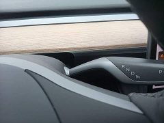 Tesla Model Y Long Range All-Wheel Drive - ფოტო 13