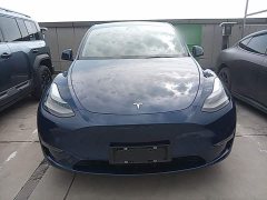 Tesla Model Y Long Range All-Wheel Drive - ფოტო 2