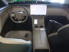 Xiaomi YU7 Rear-Wheel Drive Long-Range Edition - ფოტო 9