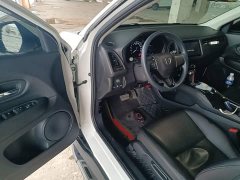 Honda Vezel 1.5L CVT Pioneer Edition - ფოტო 14