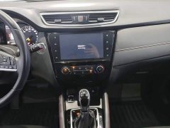 Nissan Qashqai 2.0L CVT Luxury - ფოტო 12