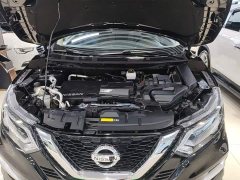 Nissan Qashqai 2.0L CVT Luxury - ფოტო 19