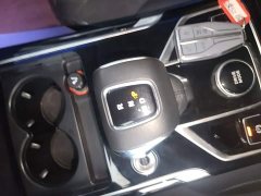 FAW Red Flag HS5 Facelift 2.0T Smart Connected Premium Edition - ფოტო 13