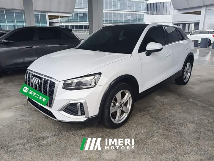 Audi Q2L 35 TFSI Progressive Elegance - ავტომობილი ჩინეთიდან