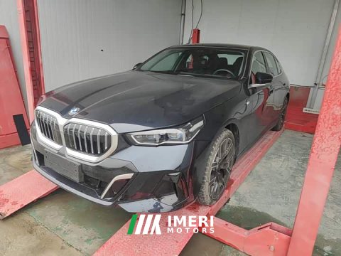 2025 BMW 5 Series 530Li Luxury M Sport Package - ავტომობილი ჩინეთიდან